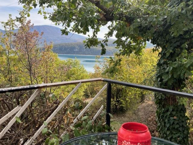 Les Gites Du Verdon, Cote Lac サント・クロワ・デュ・ヴェルドン エクステリア 写真
